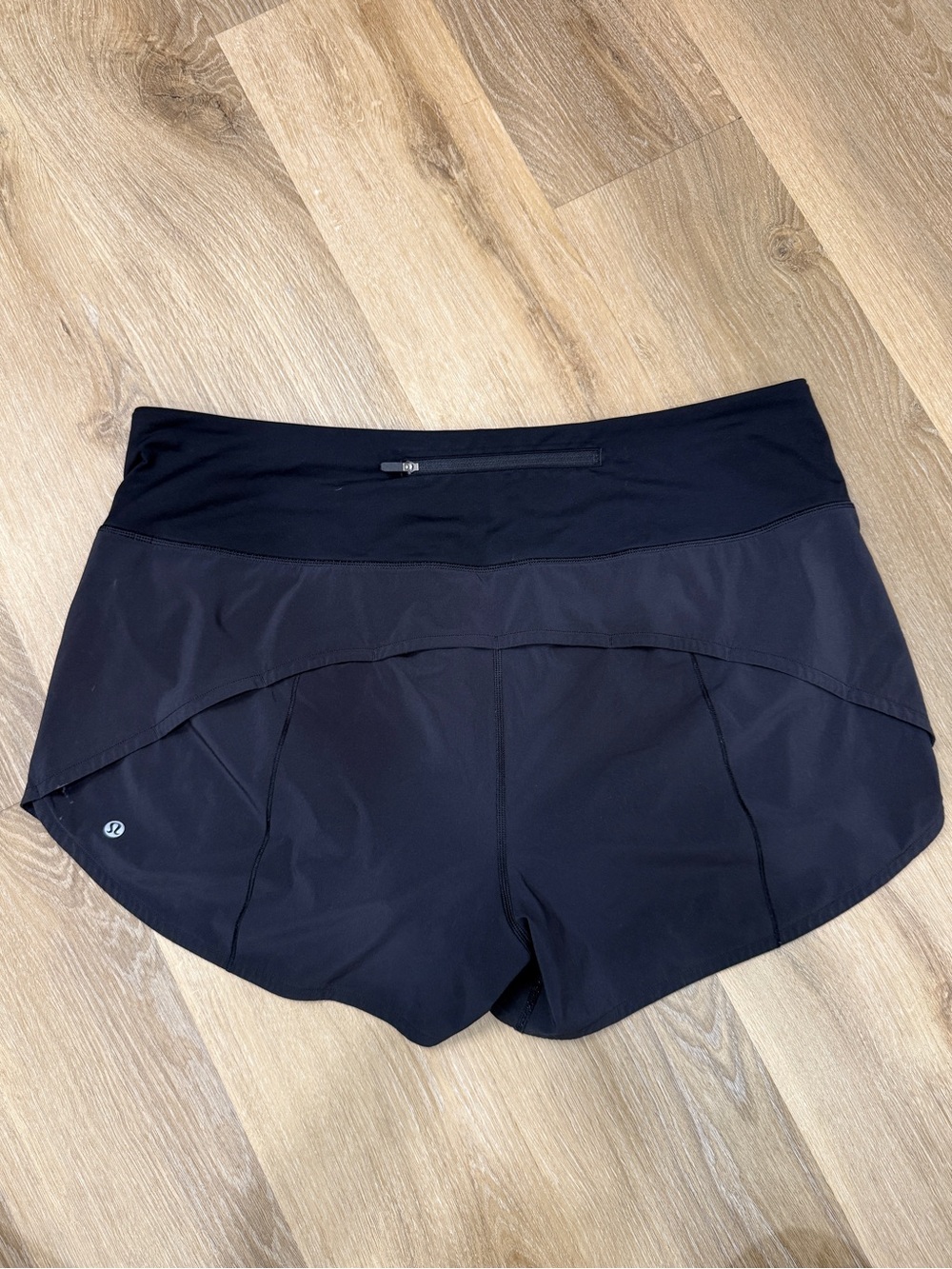 Lululemon Women's Black Speed Ups Athletic Running Shorts with Built-in Liner
